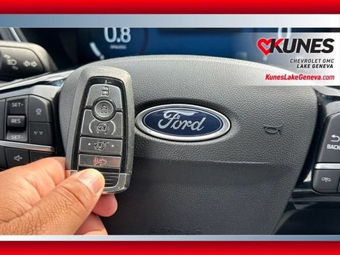 Used 2024 Ford Escape Platinum AWD/4WD image 40