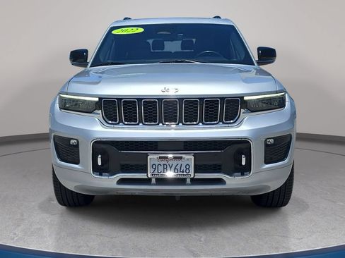 Used 2022 Jeep Grand Cherokee L Overland w/ Luxury Tech Group IV RWD image 3