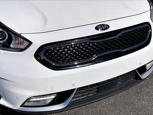 Used 2019 Kia Niro Touring image 29