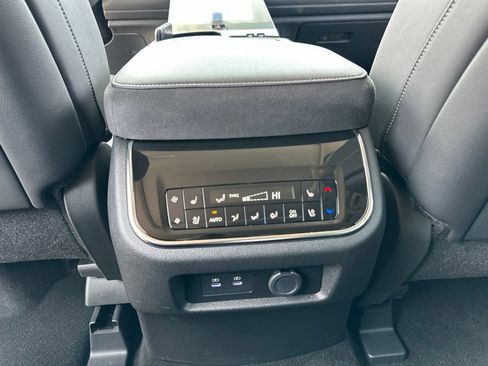 Certified 2026 INFINITI QX80 Luxe w/ Exterior Package AWD/4WD image 41