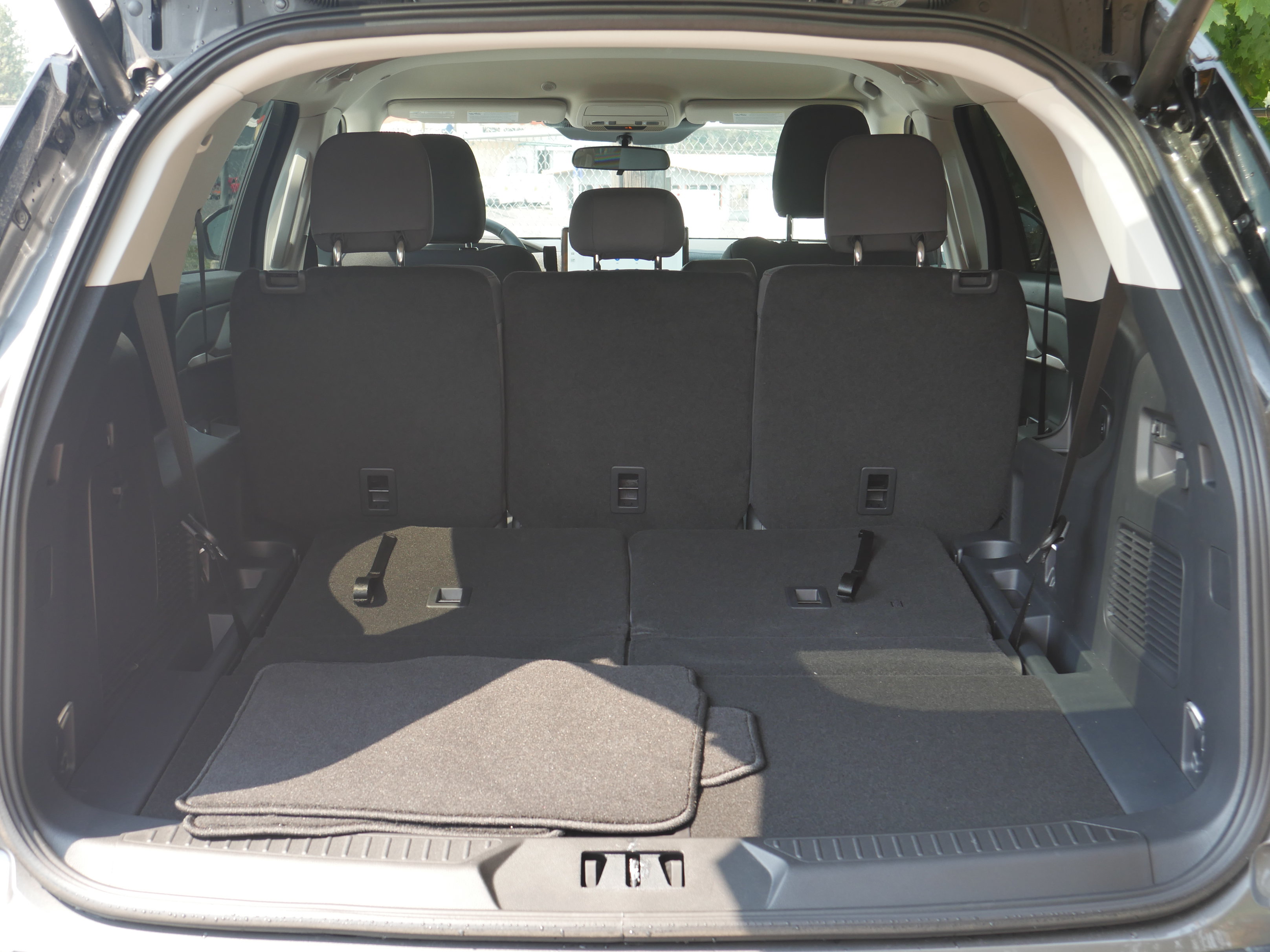 Used 2026 Ford Explorer Active AWD/4WD image 25