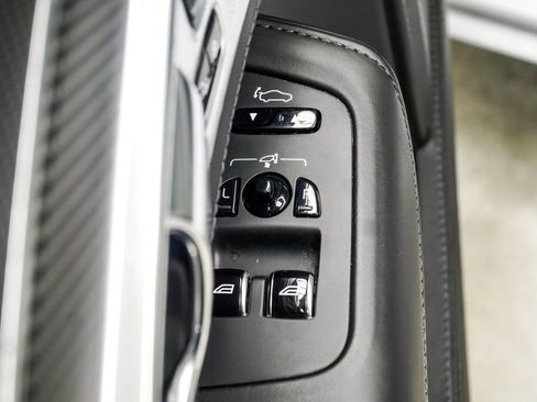 Used 2021 Polestar Polestar 1 image 35