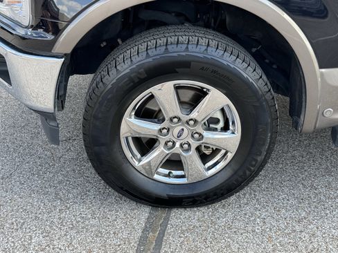 Used 2020 Ford F150 Lariat w/ Equipment Group 502A Luxury image 8