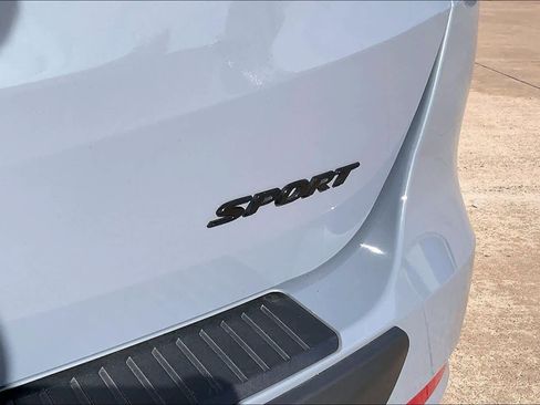 Used 2024 Honda Odyssey Sport image 10