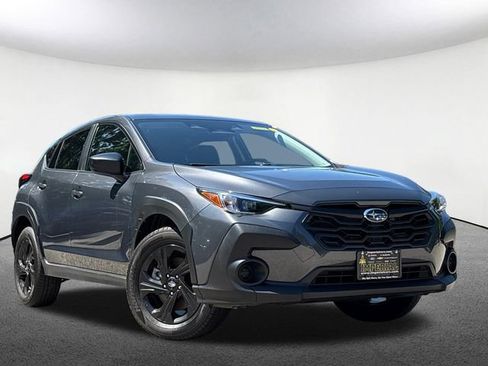 Used 2024 Subaru Crosstrek 2.0i AWD/4WD image 2