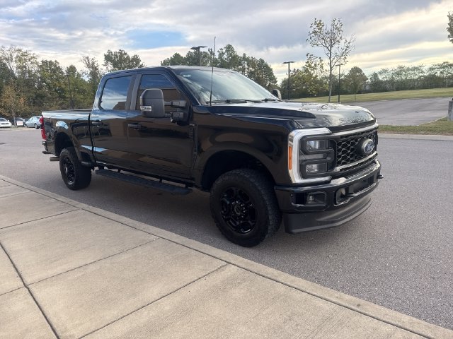Used 2023 Ford F250 XL w/ STX Appearance Package AWD/4WD image 7