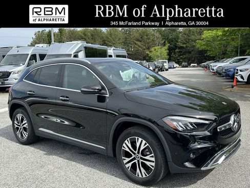 Certified 2025 Mercedes-Benz GLA 250 image 1