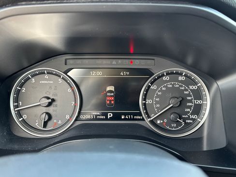 Used 2025 Mitsubishi Outlander SE image 27