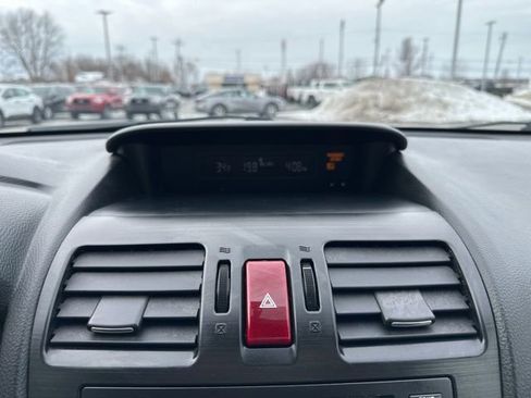 Used 2014 Subaru Crosstrek 2.0i Premium w/ Moonroof Package image 20