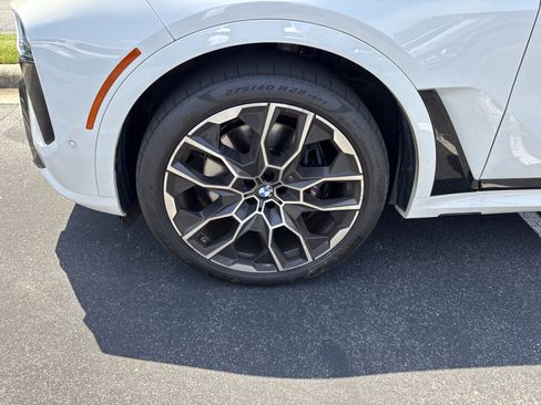 Used 2024 BMW X7 M60i w/ Executive Package AWD/4WD image 13