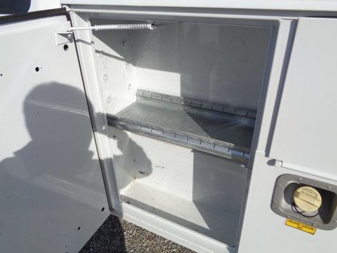 Used 2022 Ford F250 XL w/ Power Equipment Group image 15