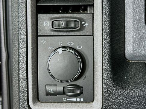 Used 2016 RAM 1500 Tradesman w/ Popular Equipment Group image 16