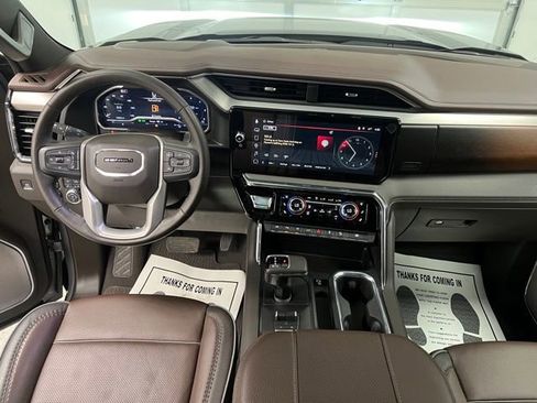 Used 2024 GMC Sierra 1500 Denali w/ Denali Reserve Package image 27