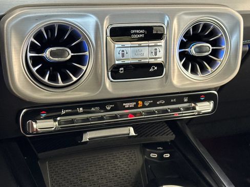 Used 2025 Mercedes-Benz G 580 w/ EQ Technology image 25