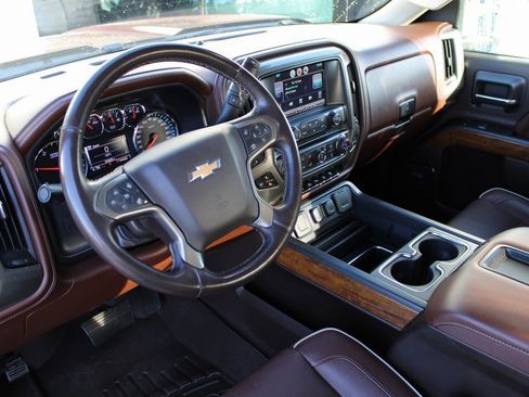 Used 2015 Chevrolet Silverado 3500 High Country w/ Duramax Plus Package image 2