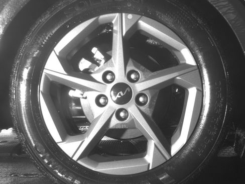 Used 2025 Kia K4 FWD image 15