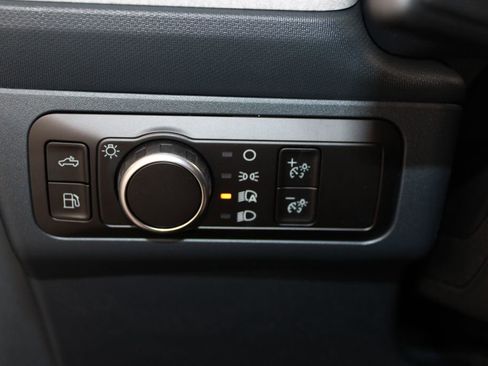 New 2025 Ford Maverick XLT w/ XLT Luxury Package image 38