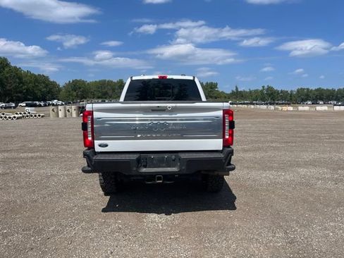 Used 2024 Ford F250 King Ranch w/ Tremor Off-Road Package AWD/4WD image 7