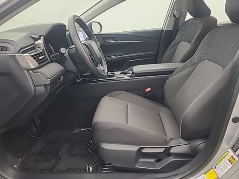 Used 2025 Toyota Camry LE FWD image 25