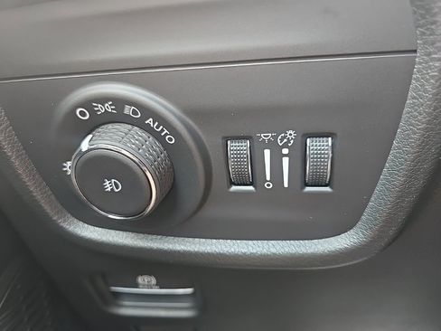 New 2025 Jeep Grand Cherokee L Limited w/ Luxury Tech Group II image 51