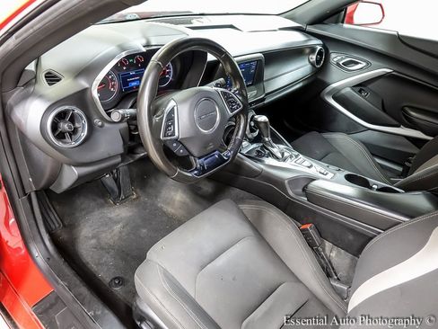 Used 2019 Chevrolet Camaro LS image 7