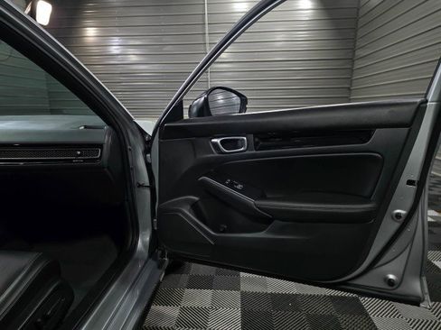 Used 2025 Honda Civic Sport Touring image 32