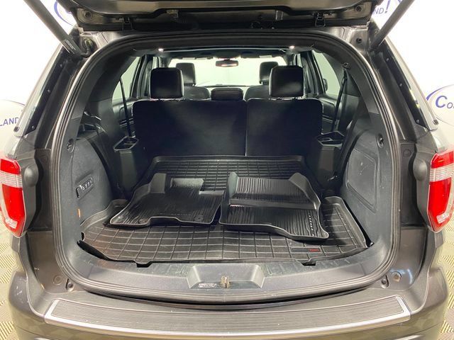Used 2018 Ford Explorer Platinum AWD/4WD image 24