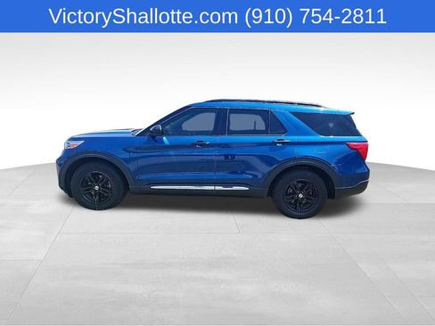 Used 2023 Ford Explorer XLT RWD image 16