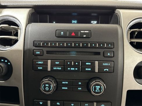 Used 2010 Ford F150 XLT image 14