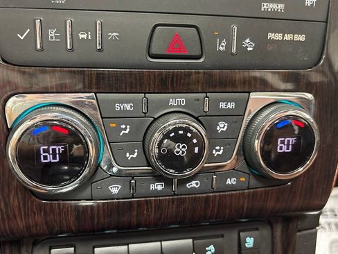 Used 2015 Chevrolet Traverse LTZ w/ LPO, 'HIT The Road' Package AWD/4WD image 22