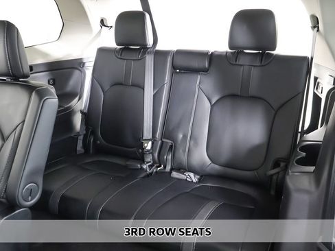 Used 2023 Honda Pilot EX-L image 7