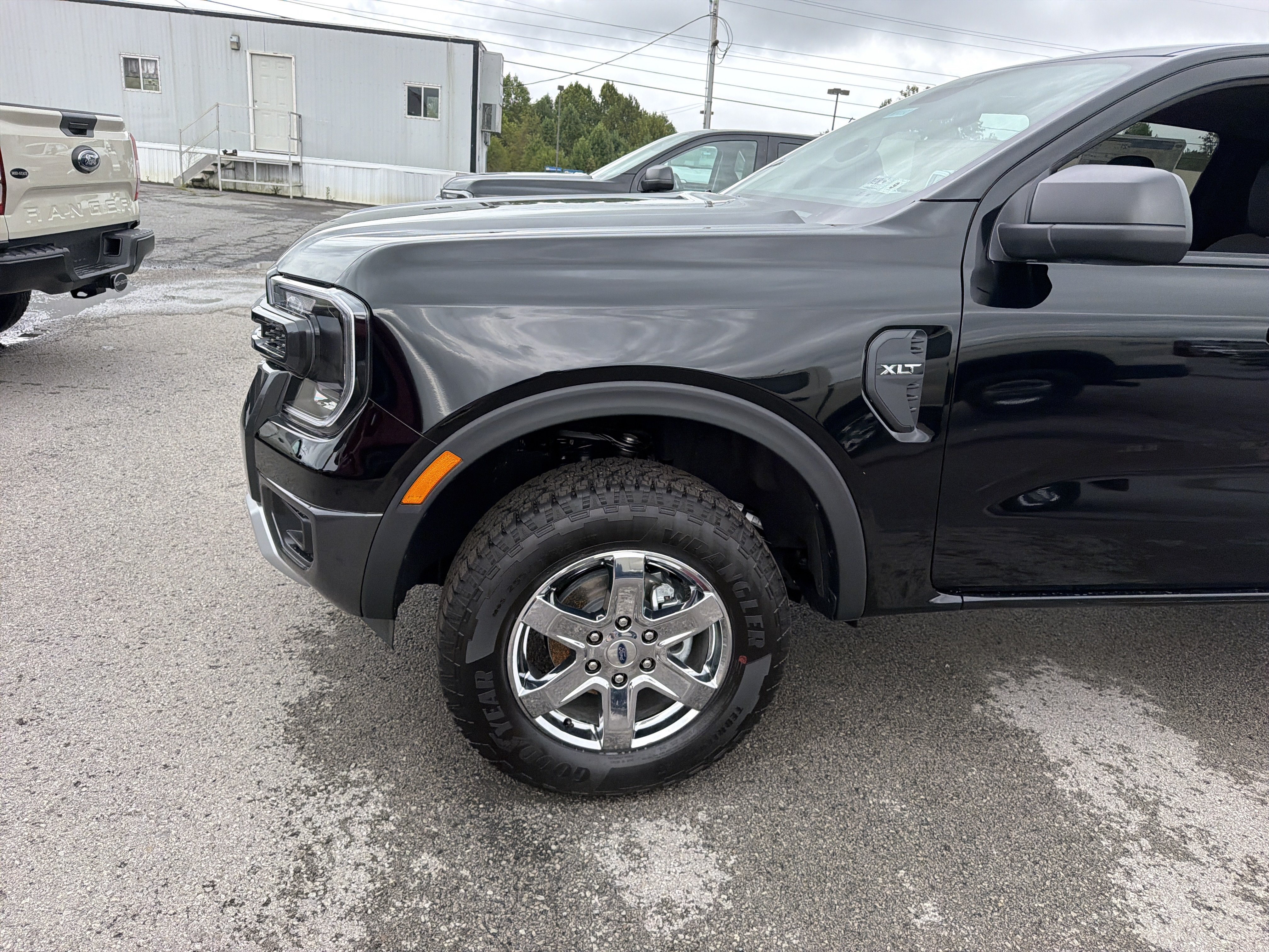 New 2026 Ford Ranger XLT w/ Trailer Tow Package AWD/4WD image 9