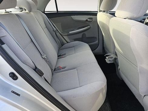 Used 2011 Toyota Corolla LE FWD image 21