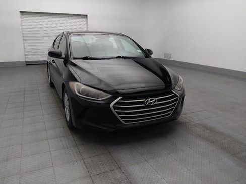 Used 2018 Hyundai Elantra SE FWD image 14
