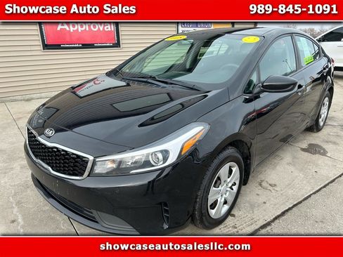 Used 2018 Kia Forte LX w/ LX Rear Camera Package image 1