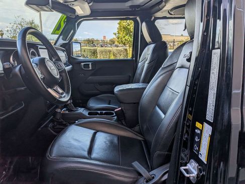 Used 2021 Jeep Wrangler Unlimited Sahara w/ Safety Group image 16