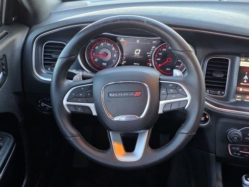 Used 2018 Dodge Charger R/T w/ Plus Group image 27