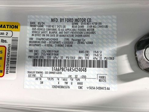 Used 2024 Ford Mustang GT Premium image 40