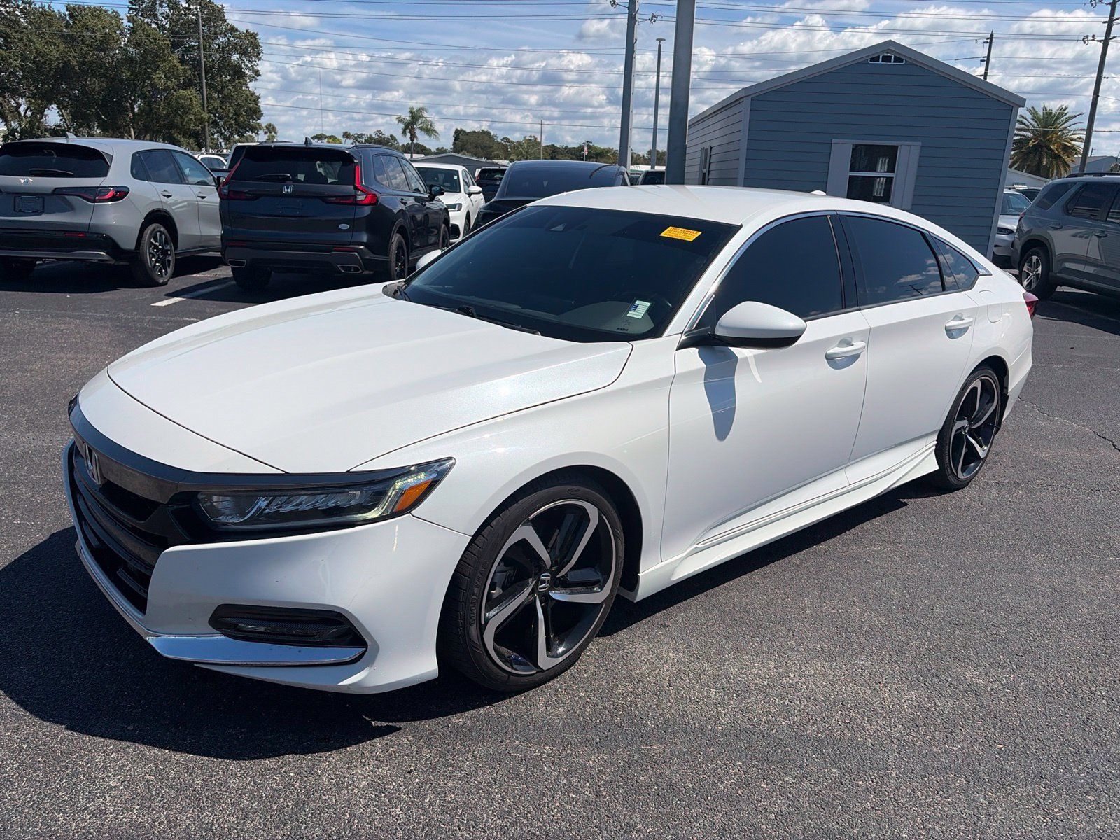 Used 2018 Honda Accord Sport image 3