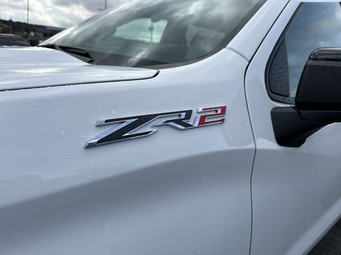 New 2026 Chevrolet Silverado 1500 ZR2 AWD/4WD image 5