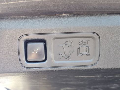 Used 2021 Lincoln Navigator Reserve w/ Luxury Package image 31