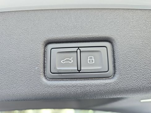 Certified 2025 Audi Q5 Premium Plus w/ Premium Plus image 13