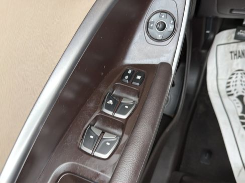 Used 2014 Hyundai Santa Fe Sport FWD image 19