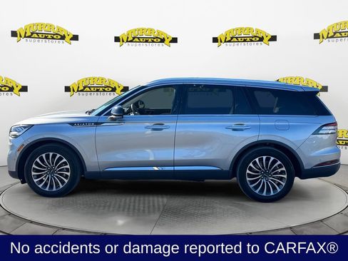 Used 2022 Lincoln Aviator Reserve image 2