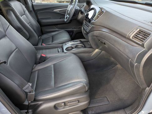 Certified 2023 Honda Passport EX-L image 22