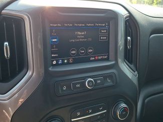 Used 2021 Chevrolet Silverado 2500 Custom w/ Custom Value Package AWD/4WD video 3