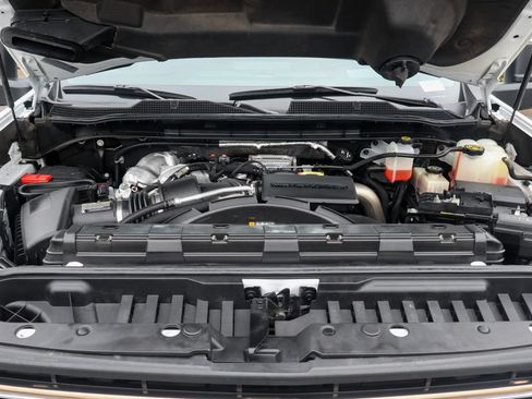 Used 2022 Chevrolet Silverado 3500 High Country AWD/4WD image 12