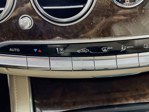 Used 2019 Mercedes-Benz S 450 Sedan image 26