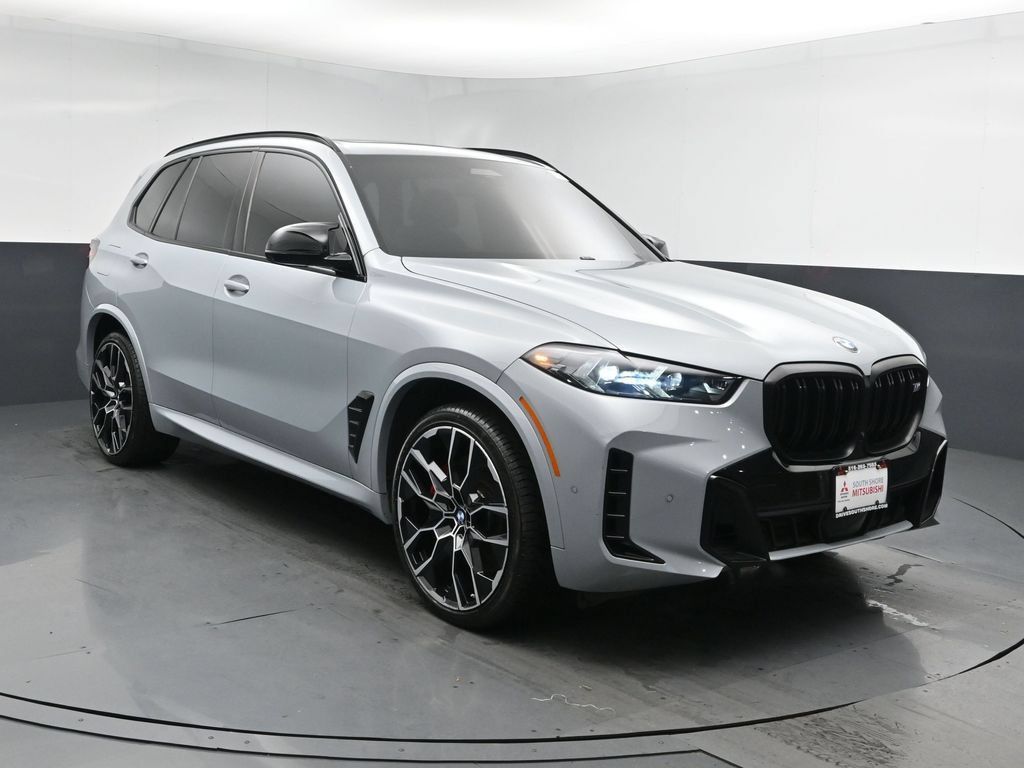 Used 2024 BMW X5 M60i AWD/4WD image 2
