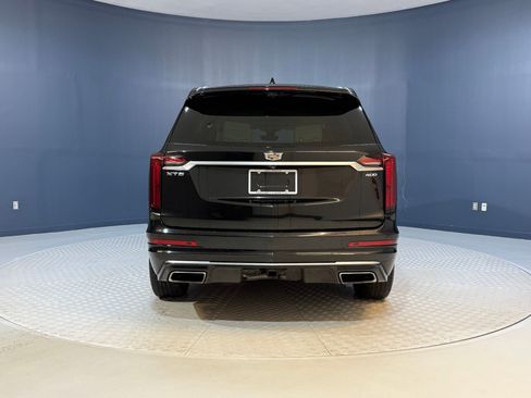 Used 2022 Cadillac XT6 Premium Luxury w/ Technology Package image 10